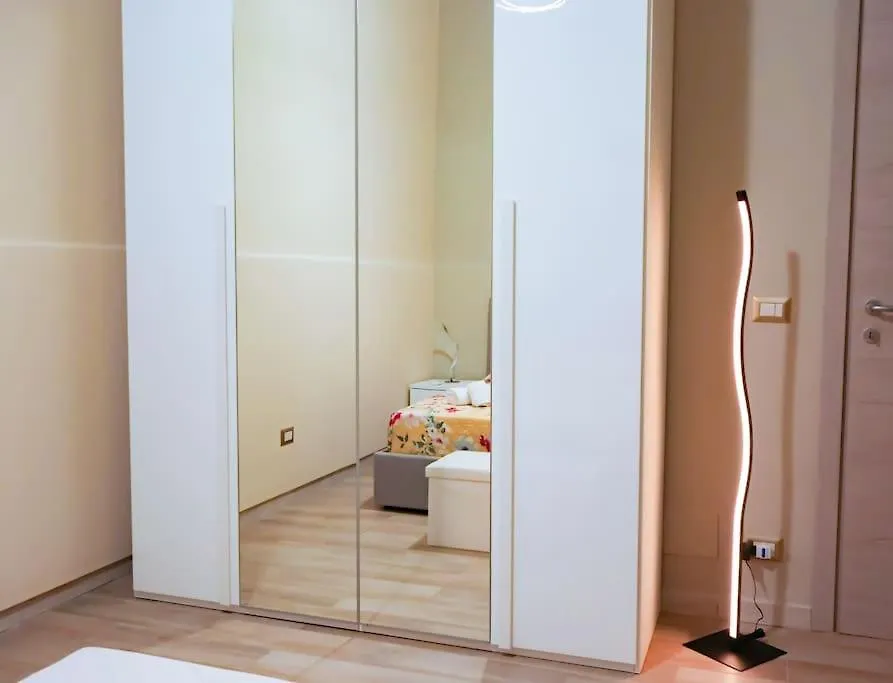 شقة Casa Vacanze Michelangelo يتوجاني